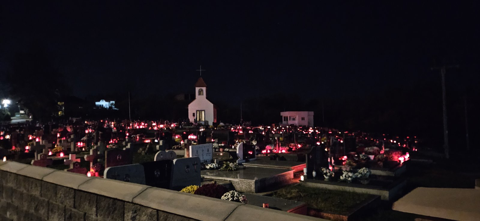 Blagdan Svih Svetih: Usora u svjetlosti sjećanja i molitve